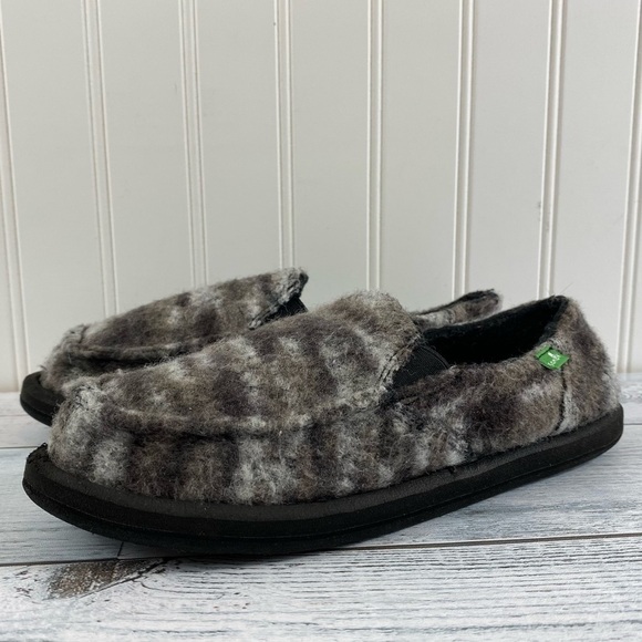 Sanuk Boys Slip On Sidewalk Surfers Faux
Fur Calichill Size 5 - Picture 1 of 9